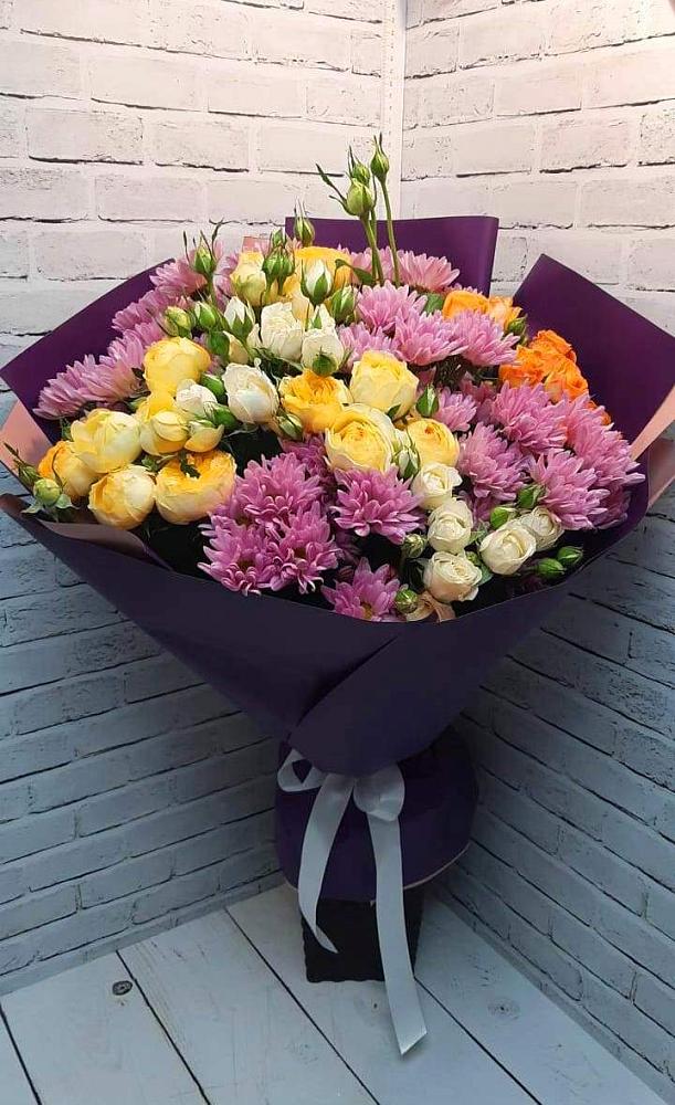 Букет цветов из: Хризантемы и Розы в Поспелихе
