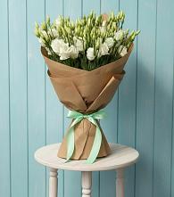 Букет цветов из:  Лизиантусы в Поспелихе