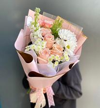 Букет цветов из:  Хризантемы и Розы в Поспелихе