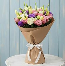 Букет цветов из:  Лизиантусы в Поспелихе