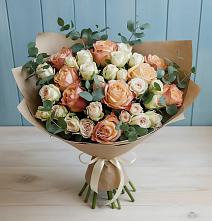 Букет цветов из:  Альстромерии и Розы в Поспелихе